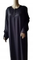 Saudi Abaya mit schwarzen Steinchen und gestickten Kreisen